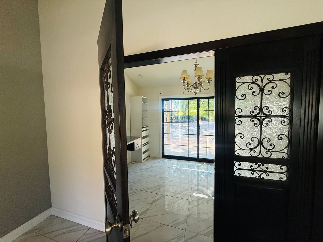 10485 Morning Ridge Dr - Photo 4 of 18