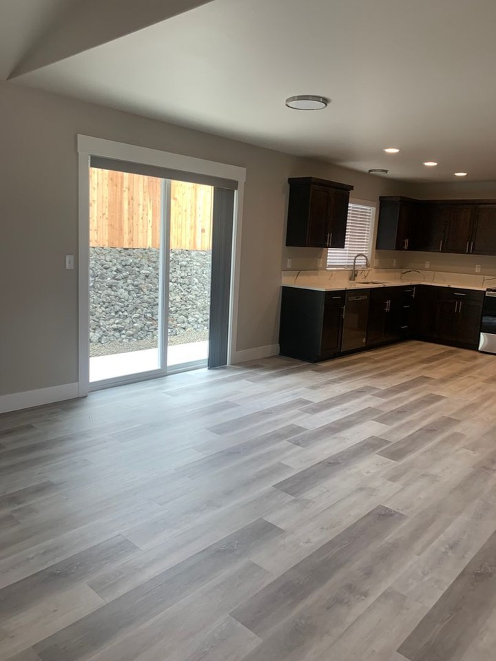 857 W Crystal Ct - Photo 3 of 18