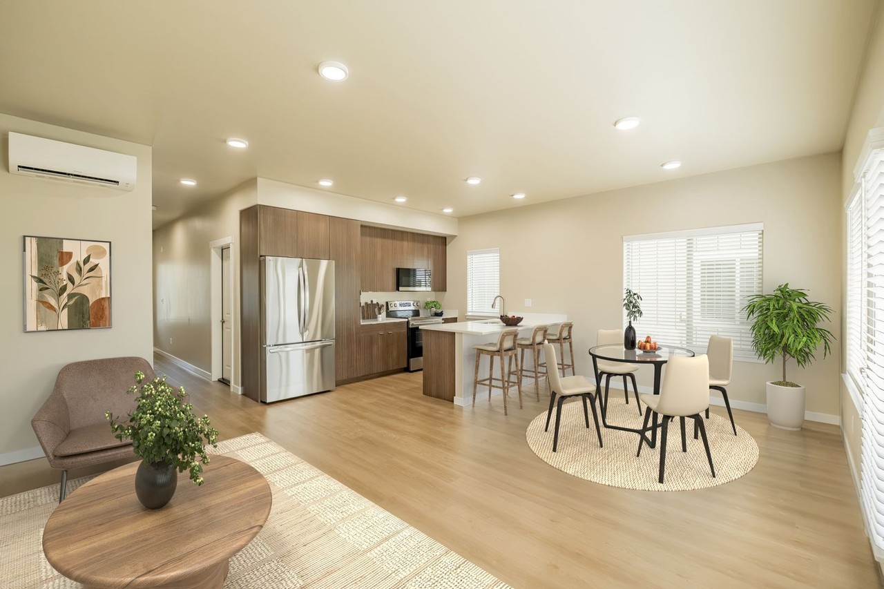 531-Green Pointe Townhomes - Photo 5 of 50