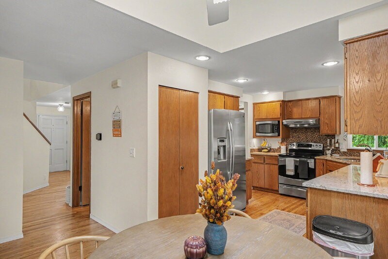 11902 Ne 168th St - Photo 6 of 31