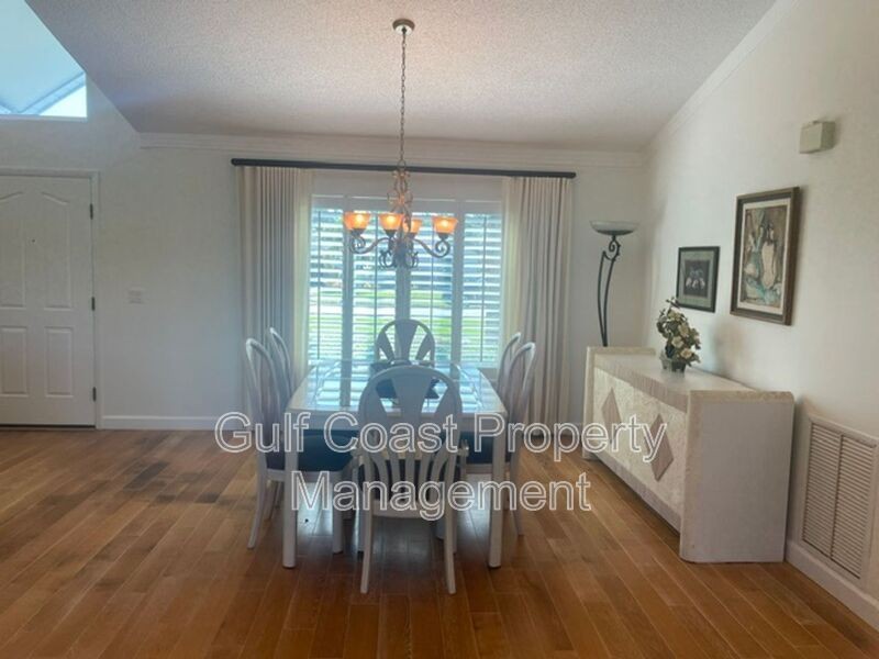 4859 Greencroft Rd - Photo 5 of 30
