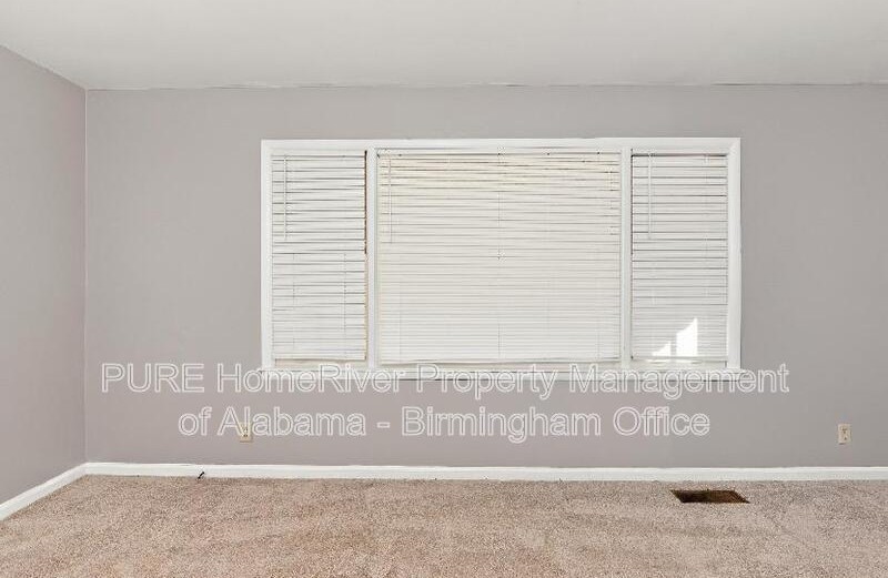 121 22nd Ave Ne #121 - Photo 3 of 25