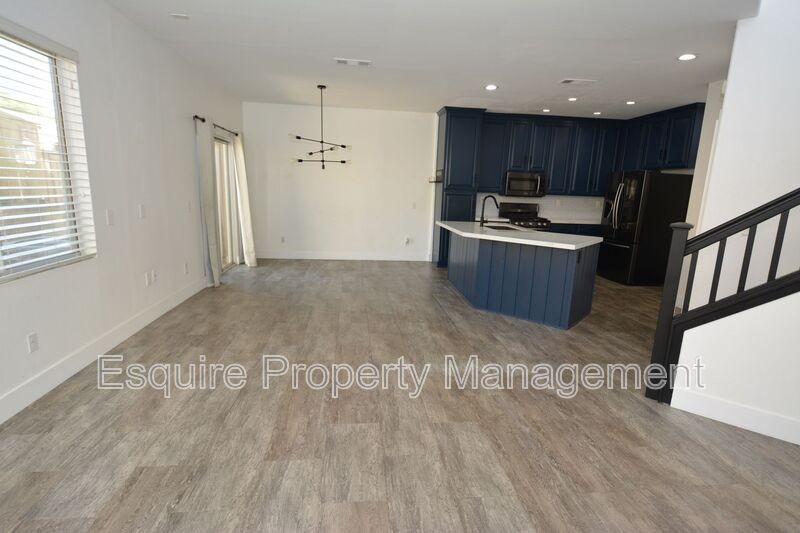 92 Calle Segunda - Photo 4 of 26