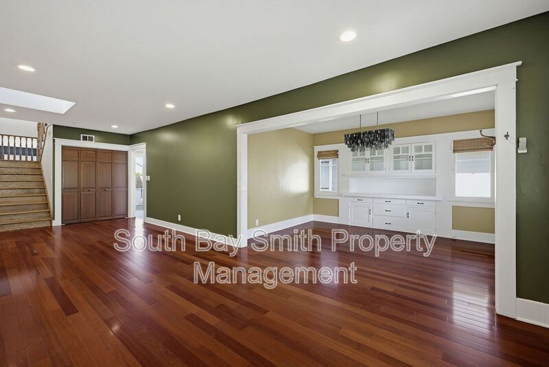 2015 Gramercy Ave - Photo 6 of 50