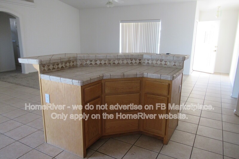 1465 Blackfoot Ln N - Photo 7 of 35