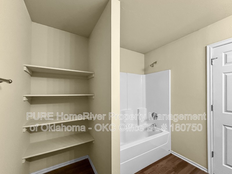 8401 Sw 47th Cir - Photo 7 of 26