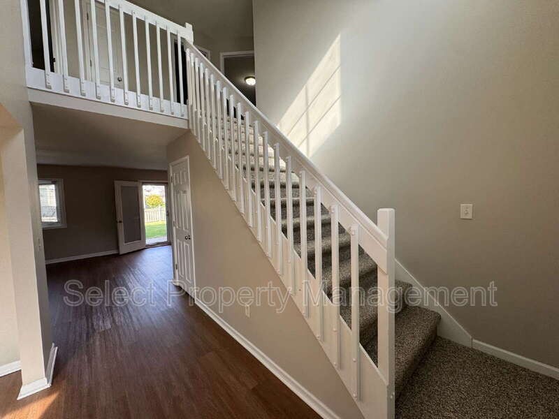 14922 Bristlecone Ct - Photo 2 of 28