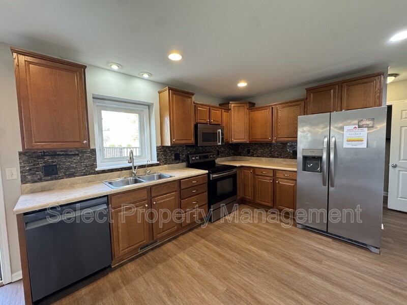14922 Bristlecone Ct - Photo 5 of 28