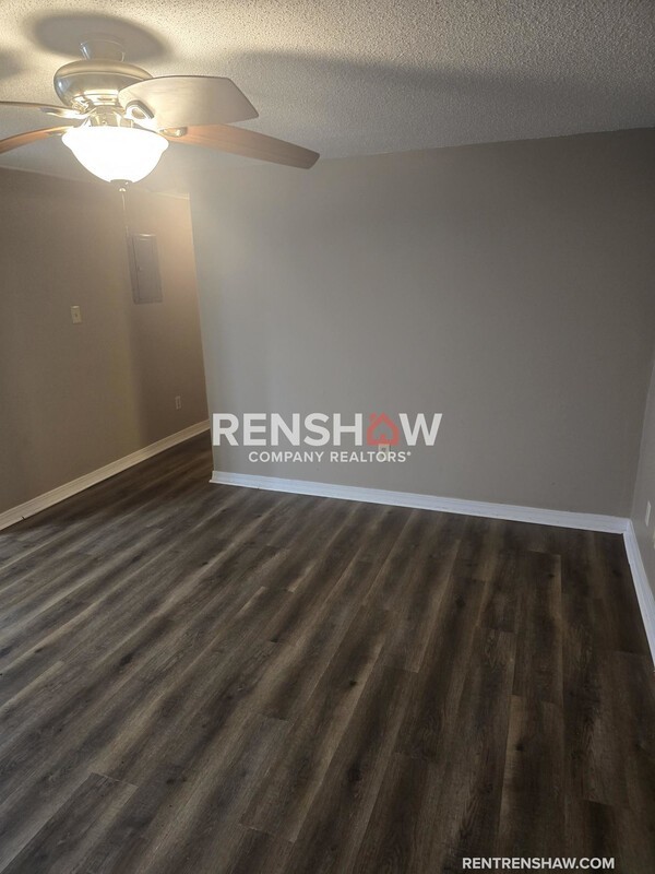 528 Troy Ave #B - Photo 2 of 16