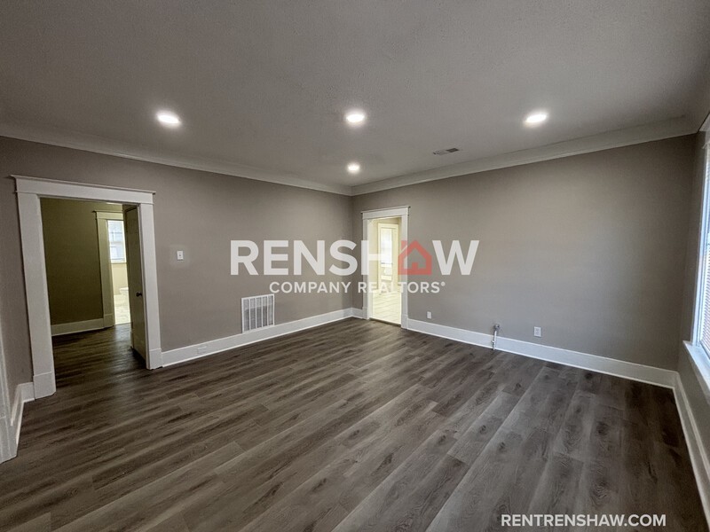 1291 Worthington St - Photo 4 of 19
