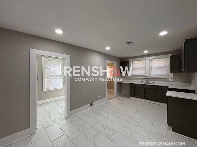 1291 Worthington St - Photo 6 of 19