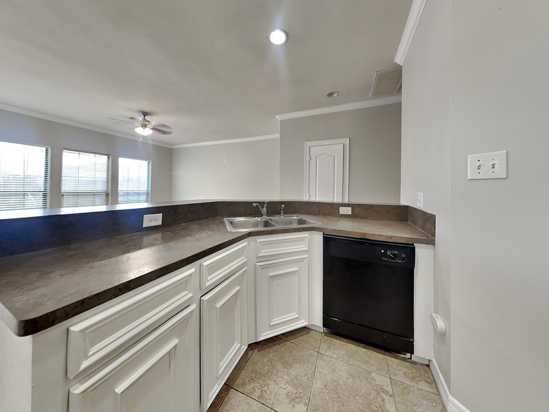 4206 Alvin St #A - Photo 4 of 12