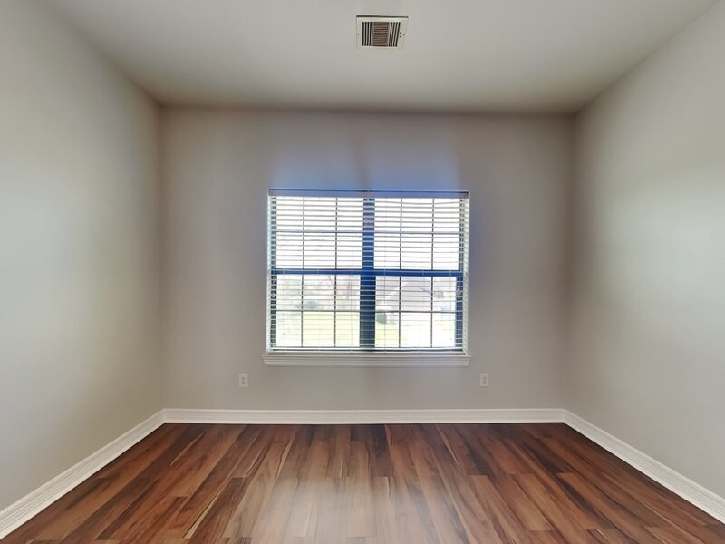 4206 Alvin St #A - Photo 5 of 12
