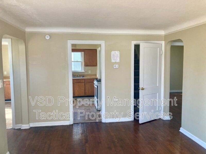 12601 Oak Park Blvd - Photo 6 of 19