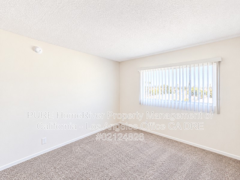 505 N Irena Ave #203 - Photo 6 of 14