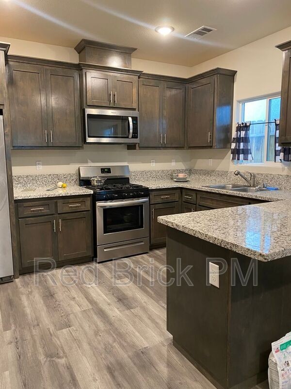 78 Sedona Dr - Photo 4 of 13