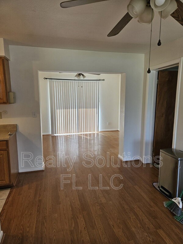 3500 E Grant Ave - Photo 4 of 5
