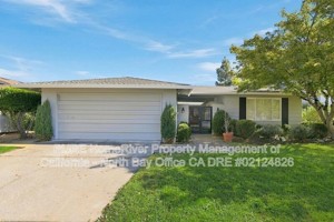 featured image of 320 Oak Leaf Cir