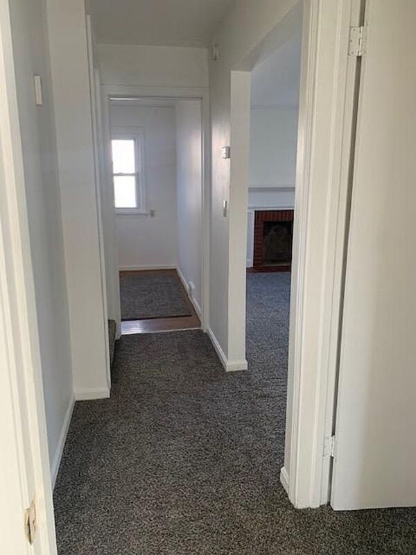 2182 Gregory Ave - Photo 6 of 13