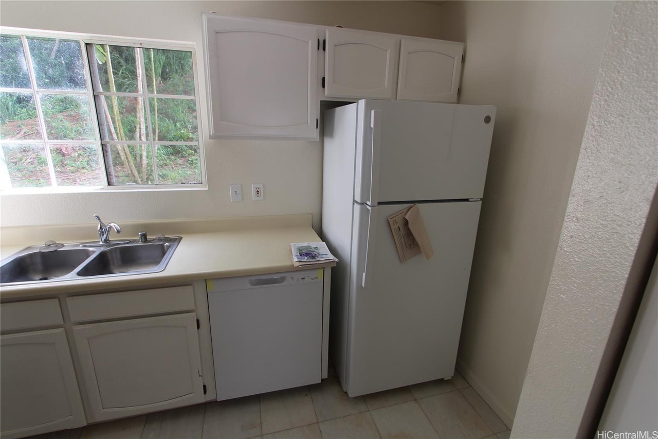 44-104 Ikeanani Dr #312 - Photo 4 of 8