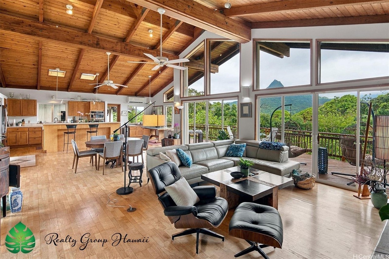 1064 Auloa Rd #B - Photo 6 of 25