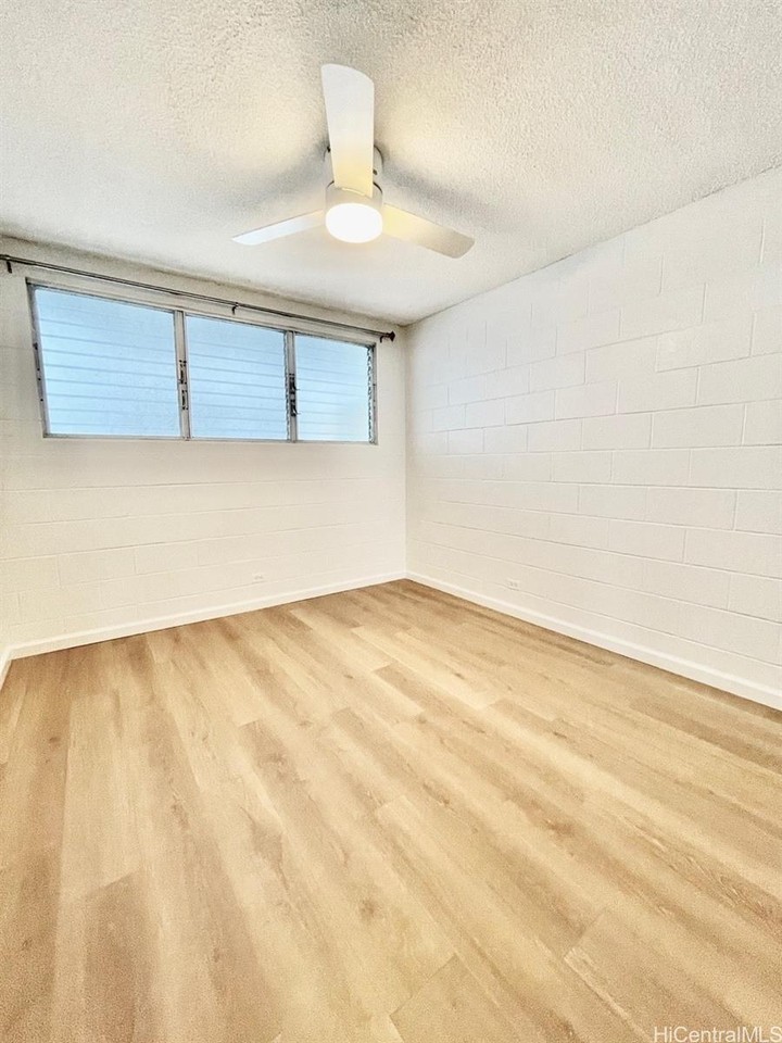 1531 Makiki St #407 - Photo 5 of 7