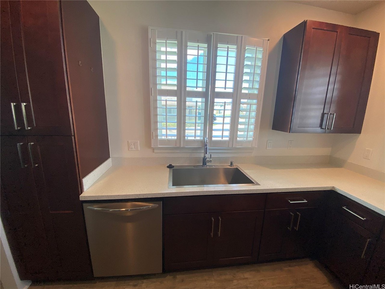 91-1516 Ulaula Loop - Photo 2 of 22