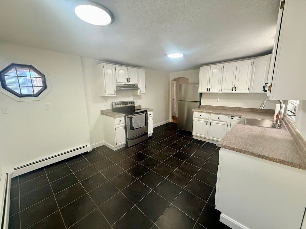 29A Linden St - Photo 2 of 12