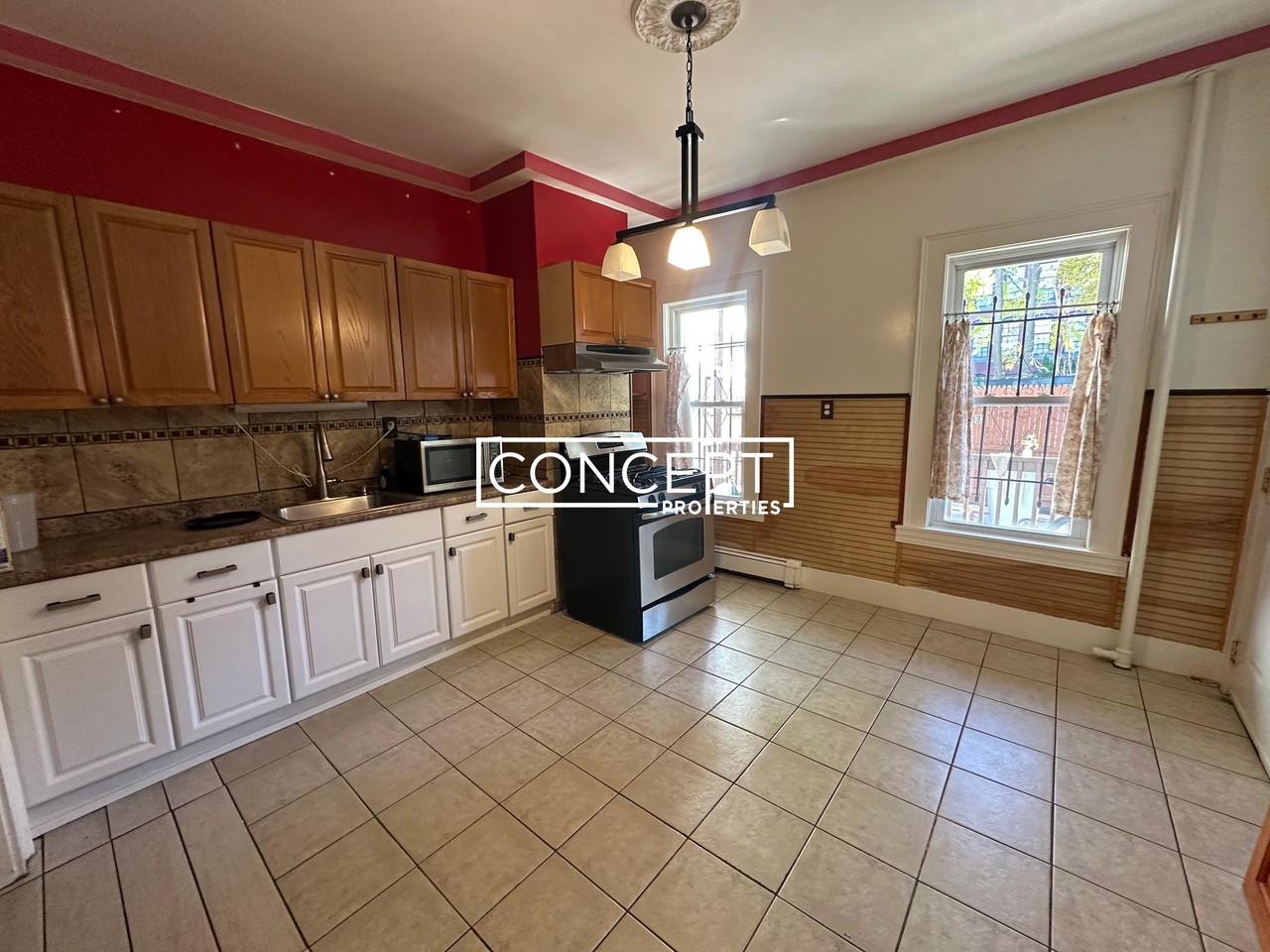 94 Copeland St #1 - Photo 5 of 14