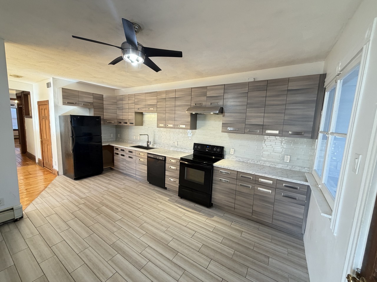 41 Temple St #2