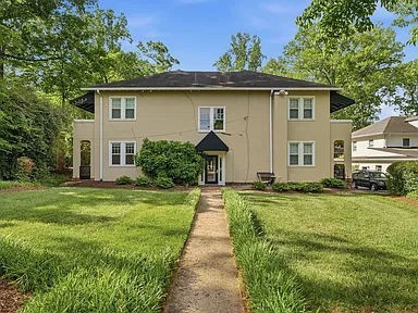 916 Bromley Rd #3 - Photo 5 of 19