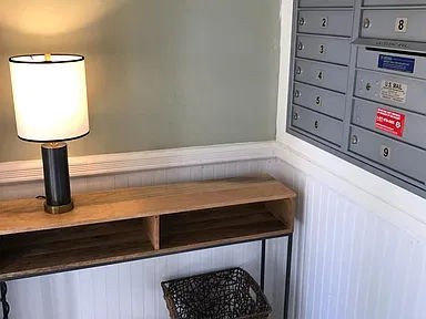 916 Bromley Rd #3 - Photo 6 of 19