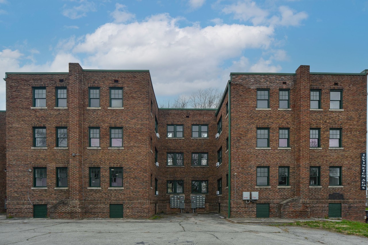 5345 E Washington St #8 - Photo 4 of 17