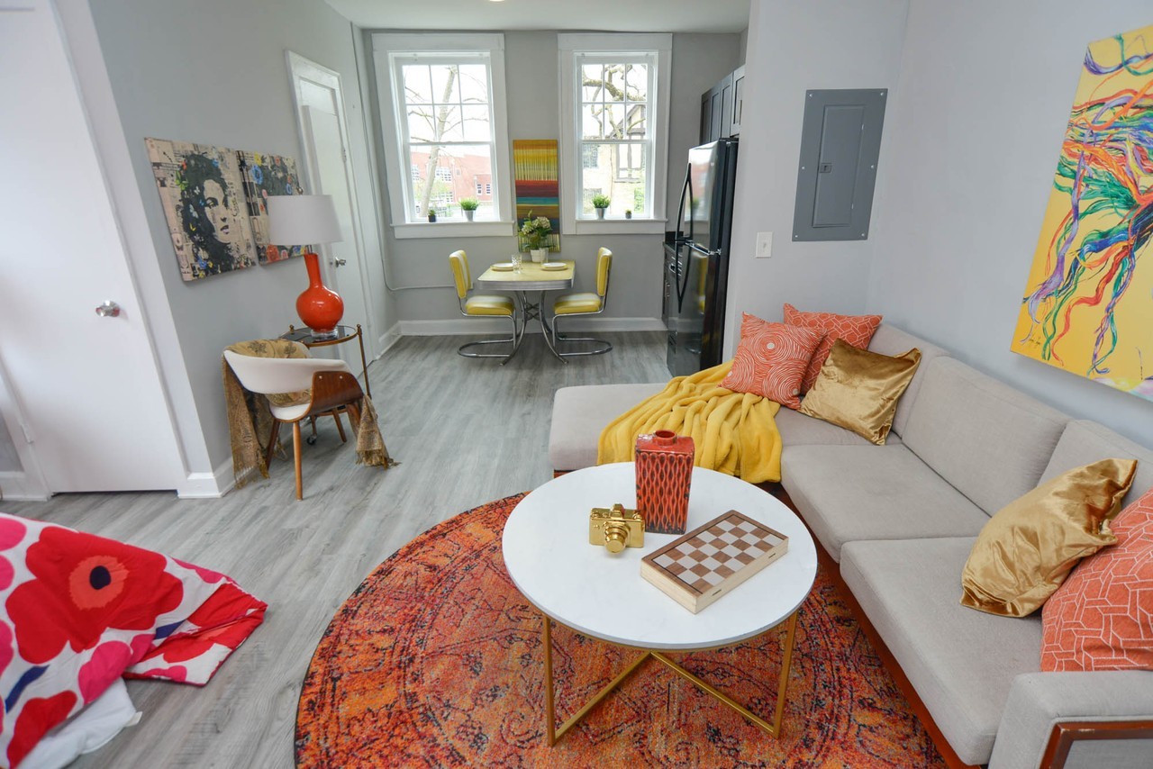 5345 E Washington St #8 - Photo 7 of 17