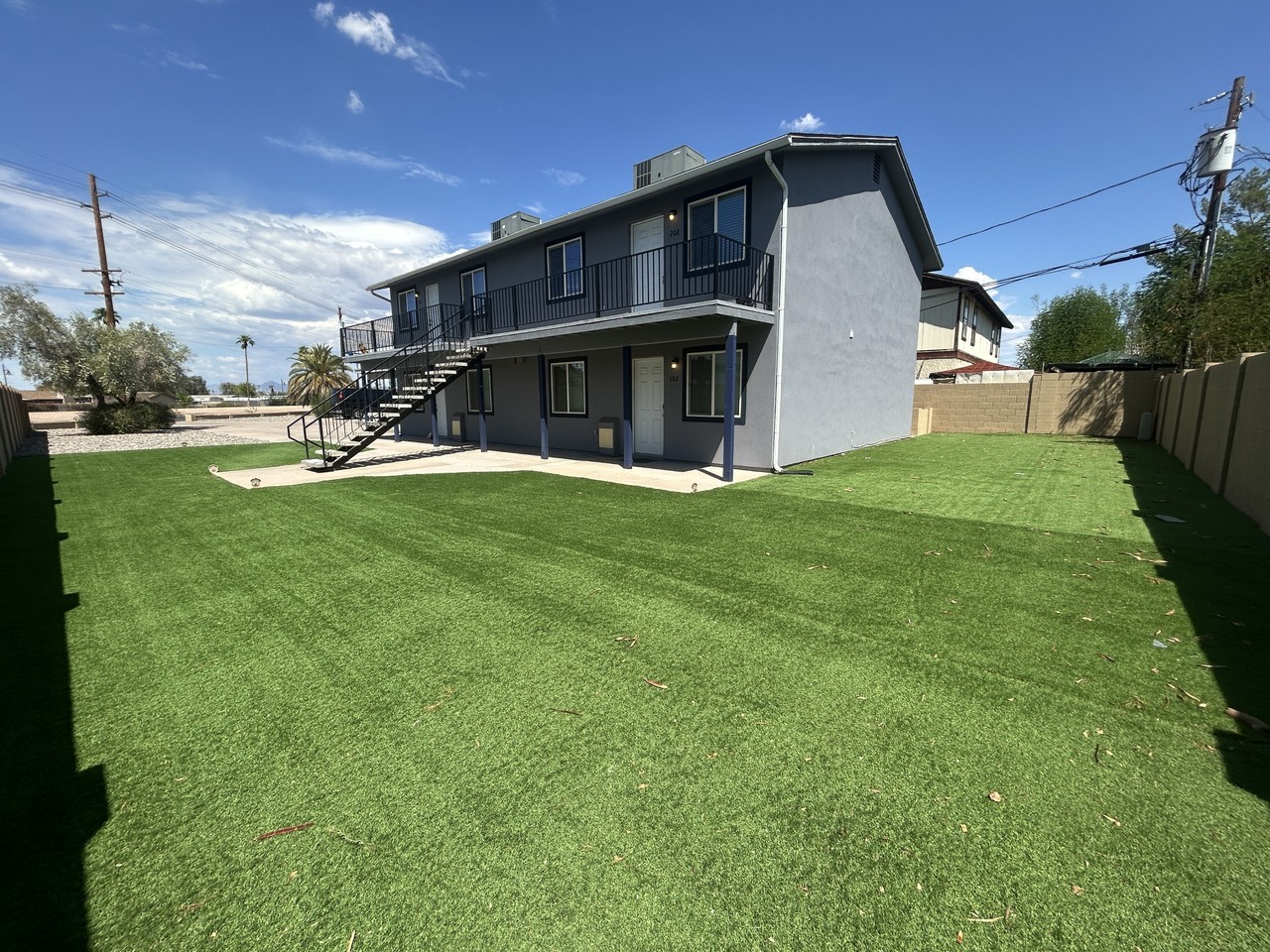 137 N Phyllis #102 - Photo 2 of 40
