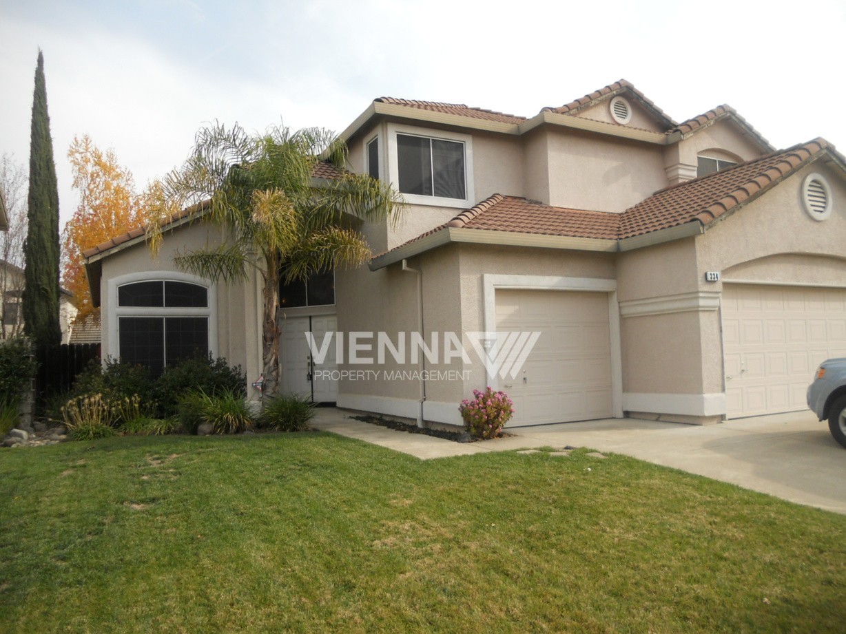 334 Anacapa Dr - Photo 2 of 21