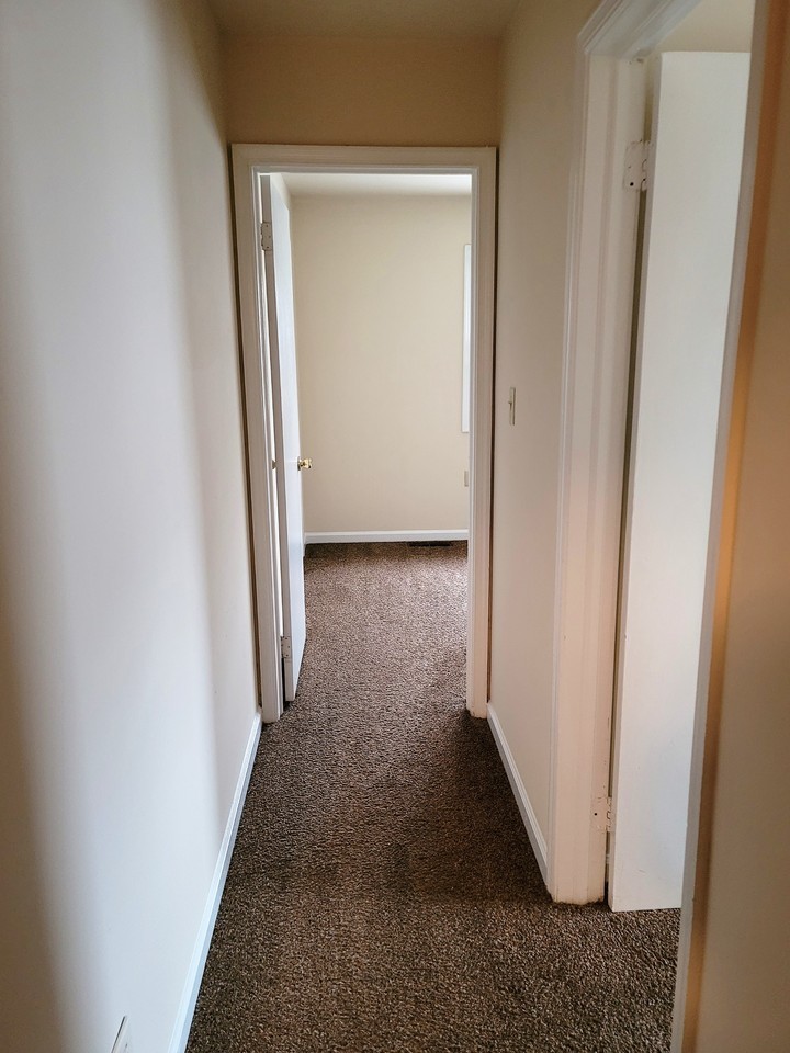 206 Clay St #A - Photo 5 of 9