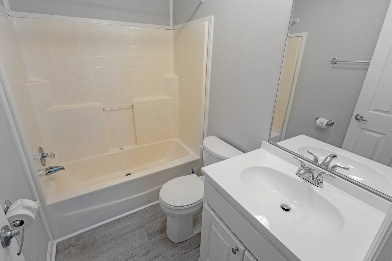1108 Spiers Cir - Photo 6 of 24