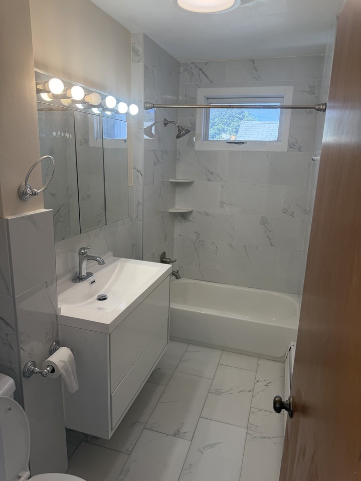 69 Homefield Ave #2 - Photo 4 of 14