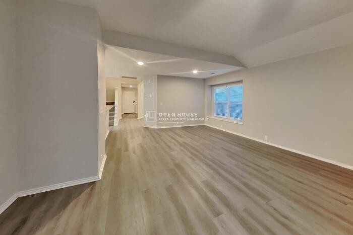 10218 Antelope Aly - Photo 7 of 21