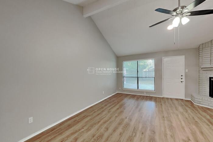 21407 Golden Dove Dr - Photo 4 of 22