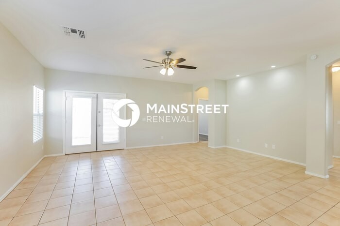 12388 W Sherman St - Photo 4 of 16