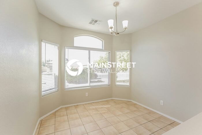 12388 W Sherman St - Photo 6 of 16