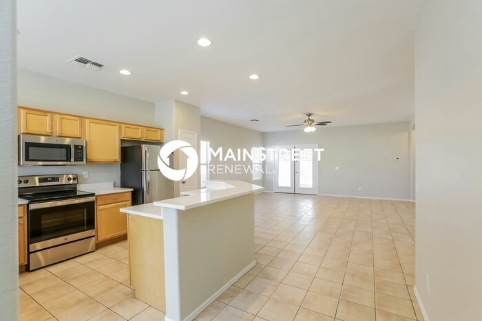 12388 W Sherman St - Photo 7 of 16