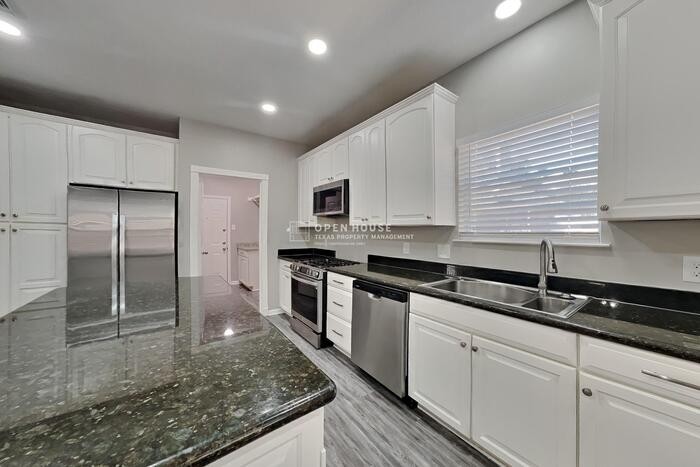 602 Lajuana Ct - Photo 6 of 23