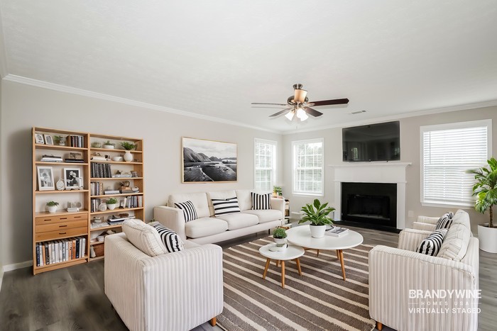 3691 Bay Cove Ct - Photo 3 of 21