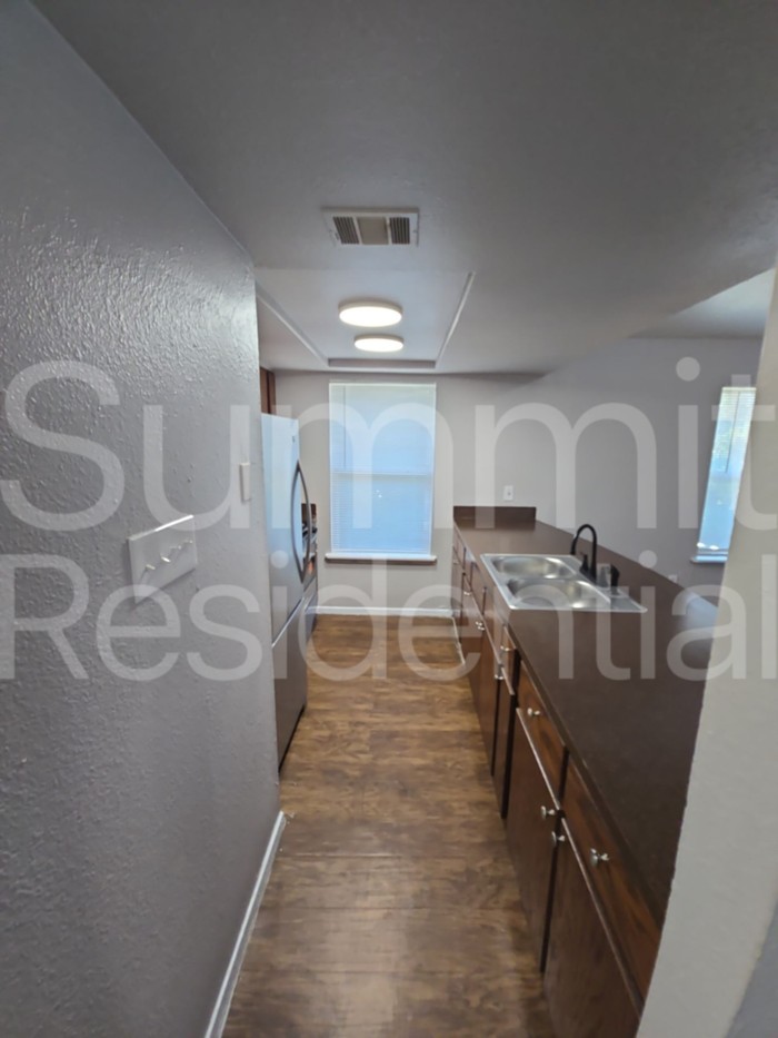 Park Place Cir #A2 - Photo 6 of 14