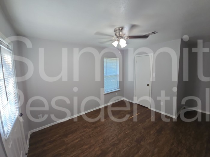 Park Place Cir #A2 - Photo 7 of 14