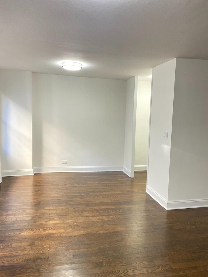 5th Ave #7B - Photo 2 of 7