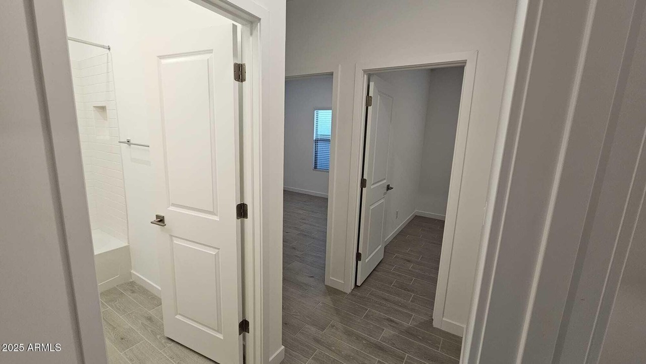 7959 W Hayward Ave - Photo 7 of 21